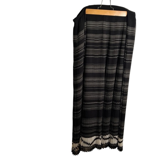 Vintage Talbots Collection Accordion Pleated Skirt Black White Stripe 14 - Picture 1 of 10